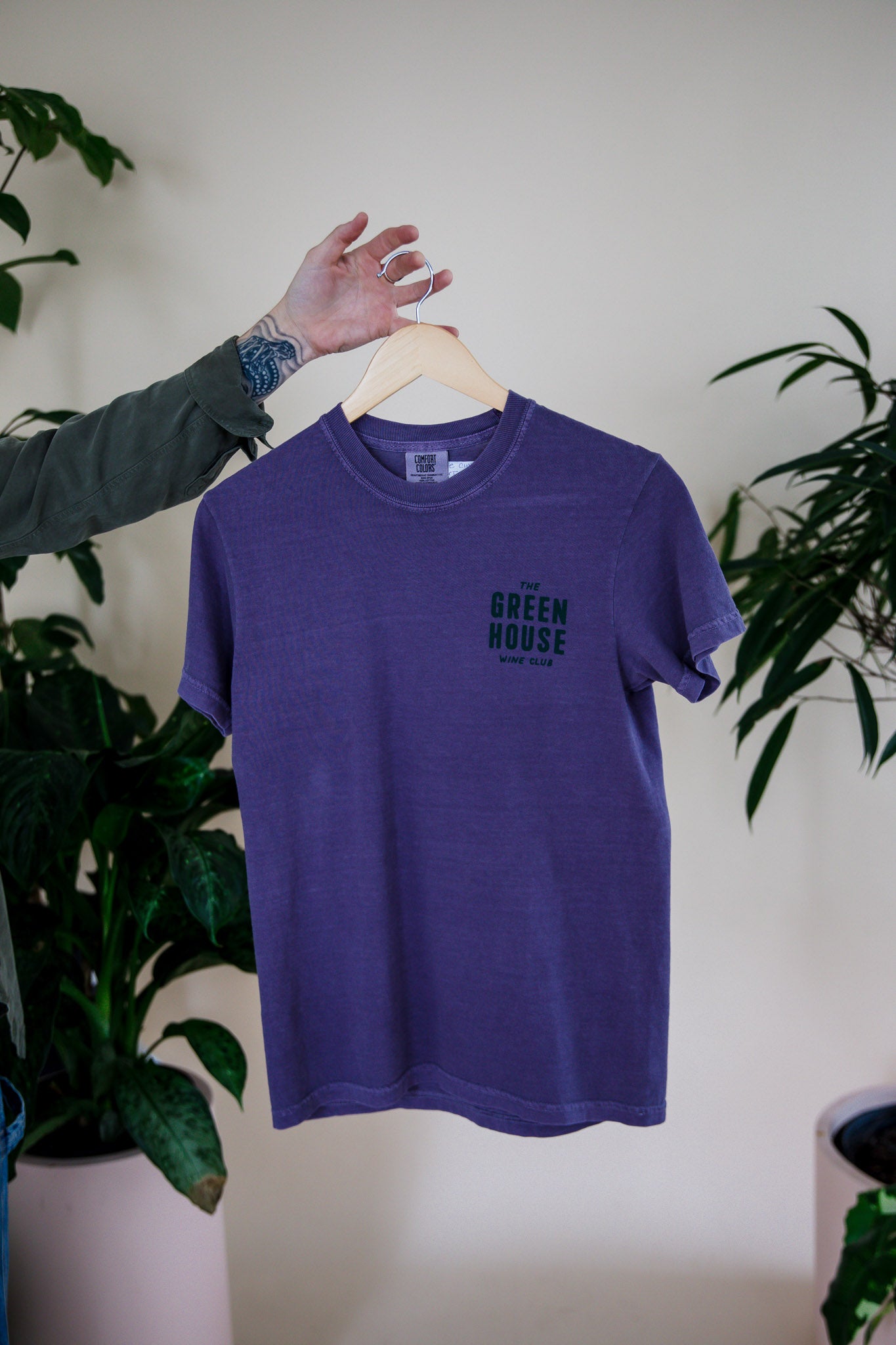 Leo Wine Club Tee